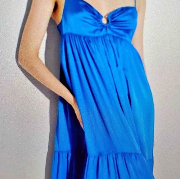 Summer dress - Picture 3 of 3